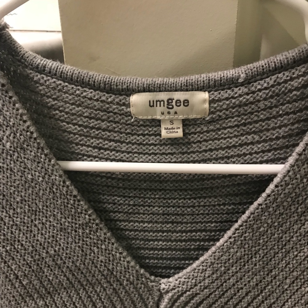 Umgee Sweater - Picture 4 of 5